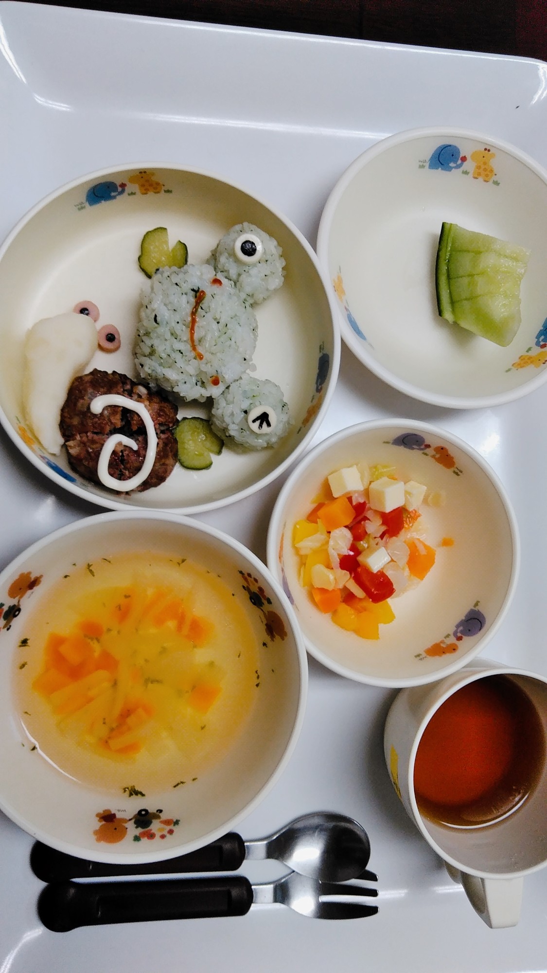給食